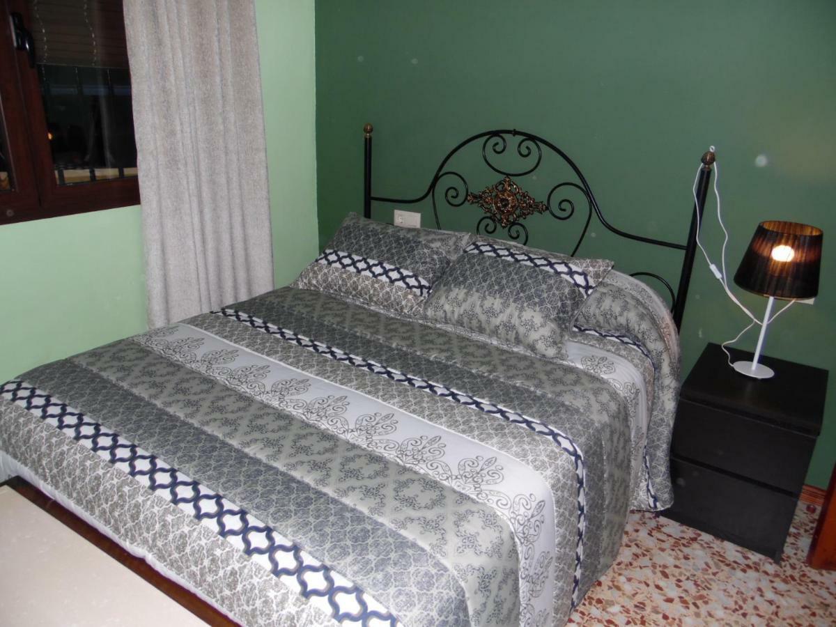 Cortijo De La Cruz Villa Iznájar Eksteriør billede